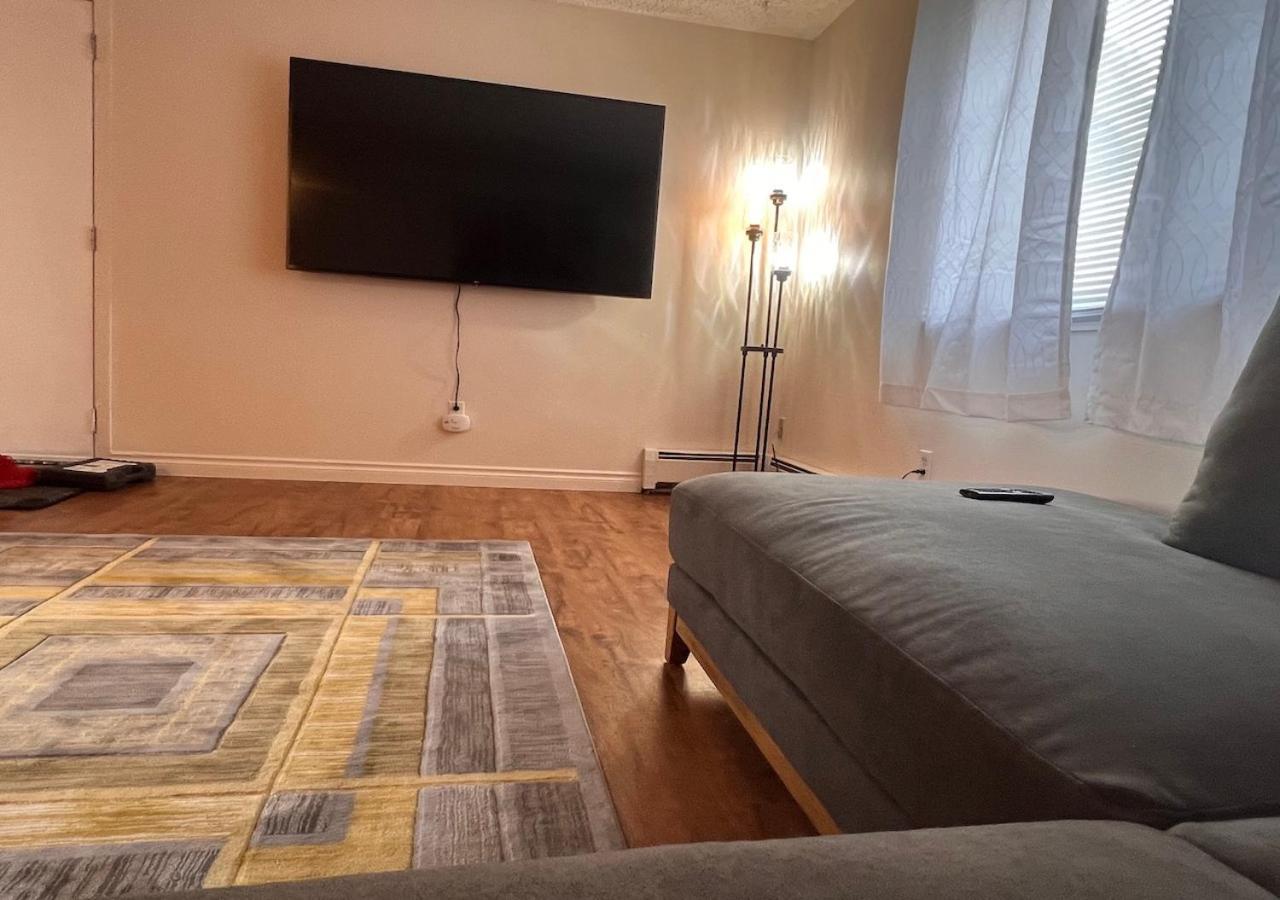 Lovely Two Bedroom, Minutes Away From Downtown Anchorage Eksteriør billede